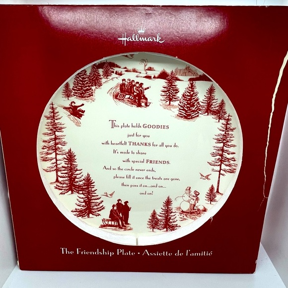 Christmas ~The Friendship Plate by Hallmark Vintage 12.5" wide - Picture 1 of 10